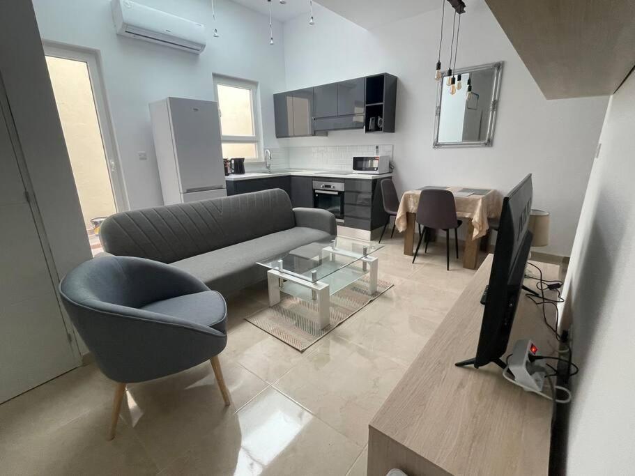 New Two Bedroom Flat Kamila On A Dwell Sliema Eksteriør bilde